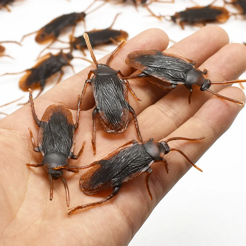 Prank Toys - 50/100Pcs Gadget Halloween Kecoa Plastik Alat